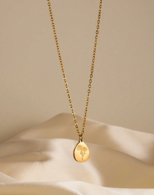 Oval floral pendant necklace in 18K gold plating — view 2